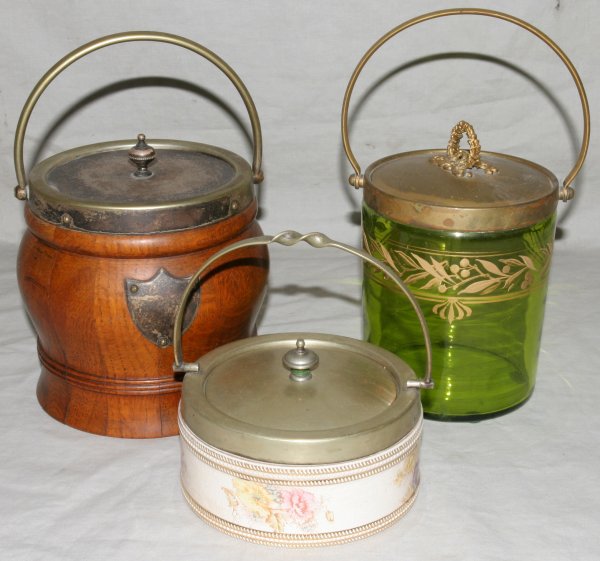 CANISTER GROUPING, THREE PIECES