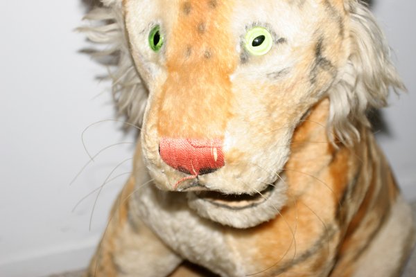 STEIFF SEATED TIGER, H 30" - 2