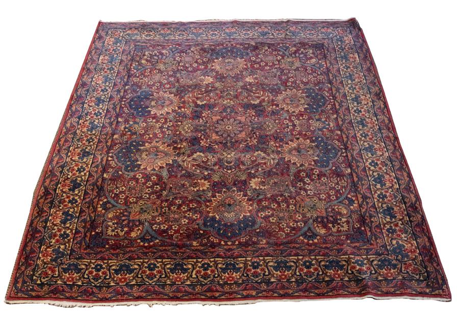 PERSIAN KERMAN ORIENTAL RUG C. 1930 (1 of 4)