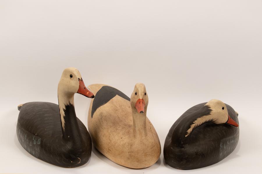 DONALD "BJ" PAWLACZYK CARVED & PAINTED WOOD GEESE, 3 (1 of 9)