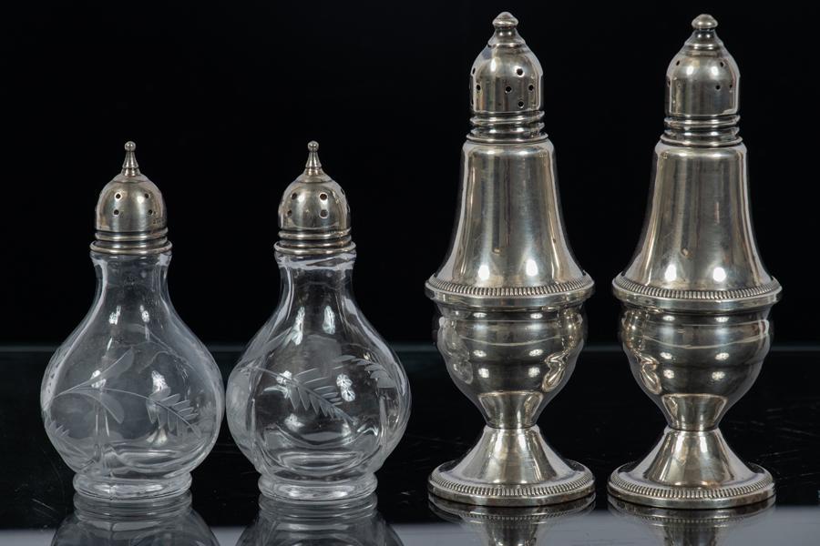 WEIGHTED STERLING & GLASS SALT & PEPPERS, 4 PCS (1 of 6)