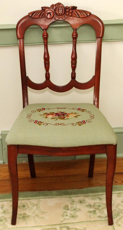 VICTORIAN STYLE MAHOGANY SPINDLE BACK SIDE CHAIR (1 of 2)