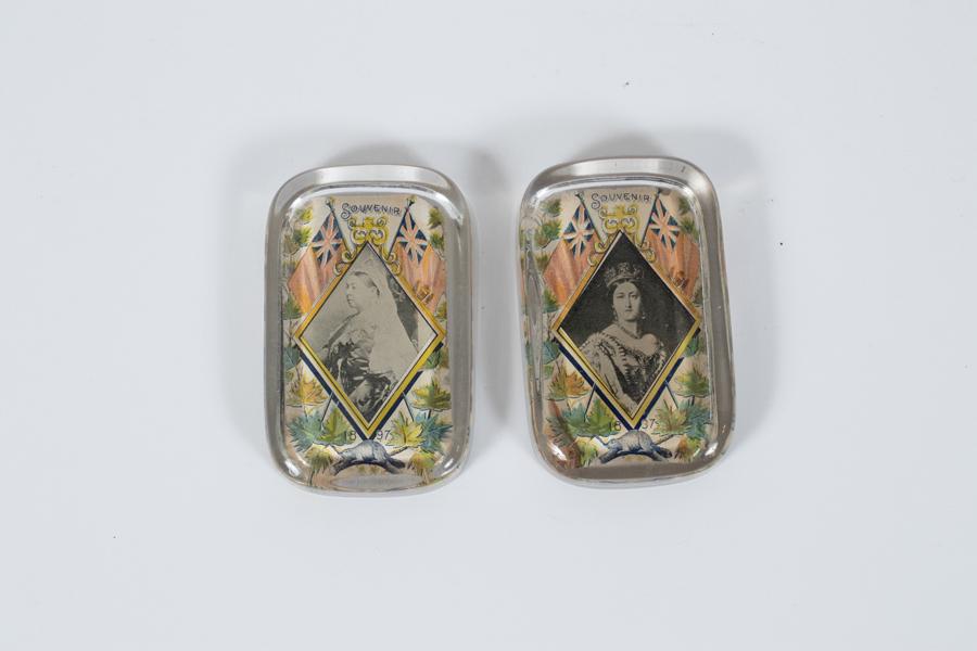 QUEEN VICTORIA SOUVENIR PAPERWEIGHTS 1837 (1 of 5)