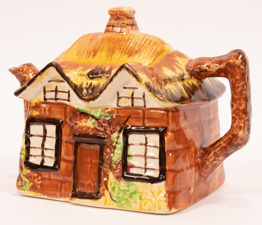YE OLDE COTTAGE" ENGLISH TEAPOT H 6" L 8 (1 of 3)