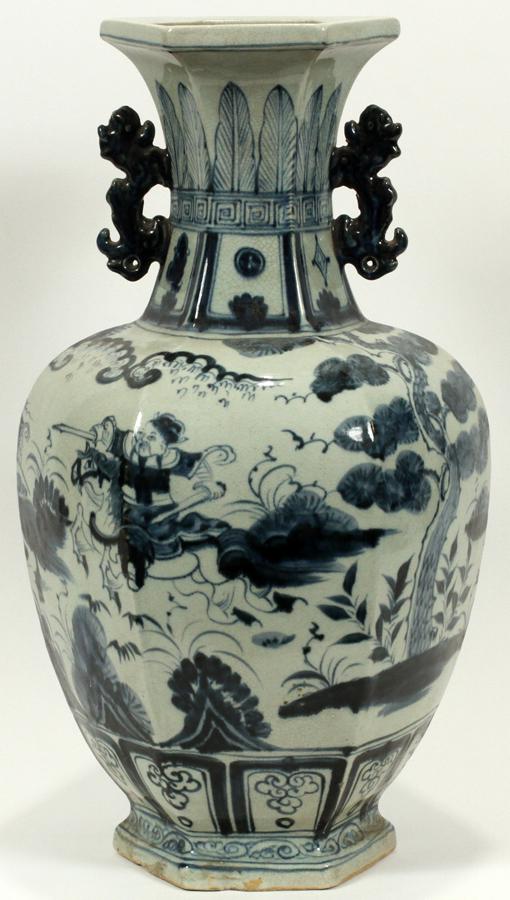 CHINESE PORCELAIN VASE, H 21", DIA 10": CHINESE PORCELAIN VASE, H 21", DIA 10"A Chinese blue and white porcelain vase. Having lion form handles to the neck and warrior motif to the bodice.