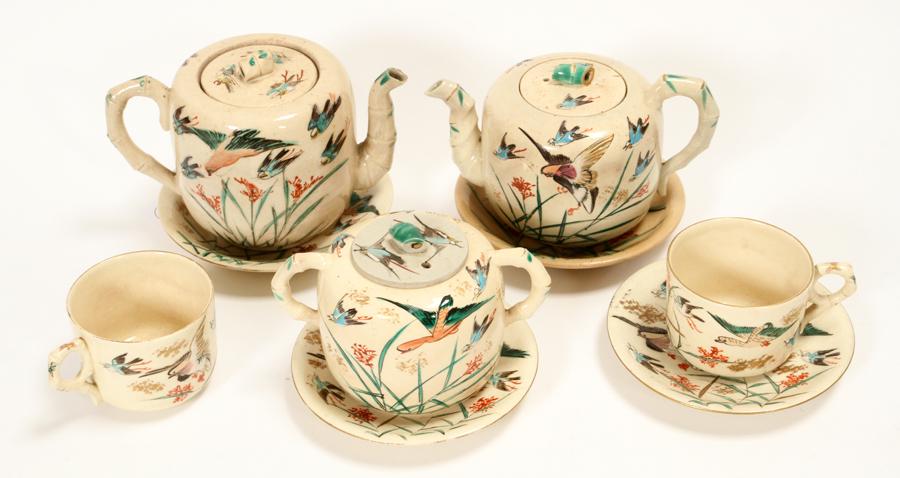 JAPANESE ANTIQUE PATTERN PORCELAIN TEA SET (1 of 3)