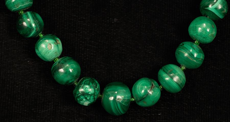 MALACHITE BEAD NECKLACE L 22" (1 of 5)