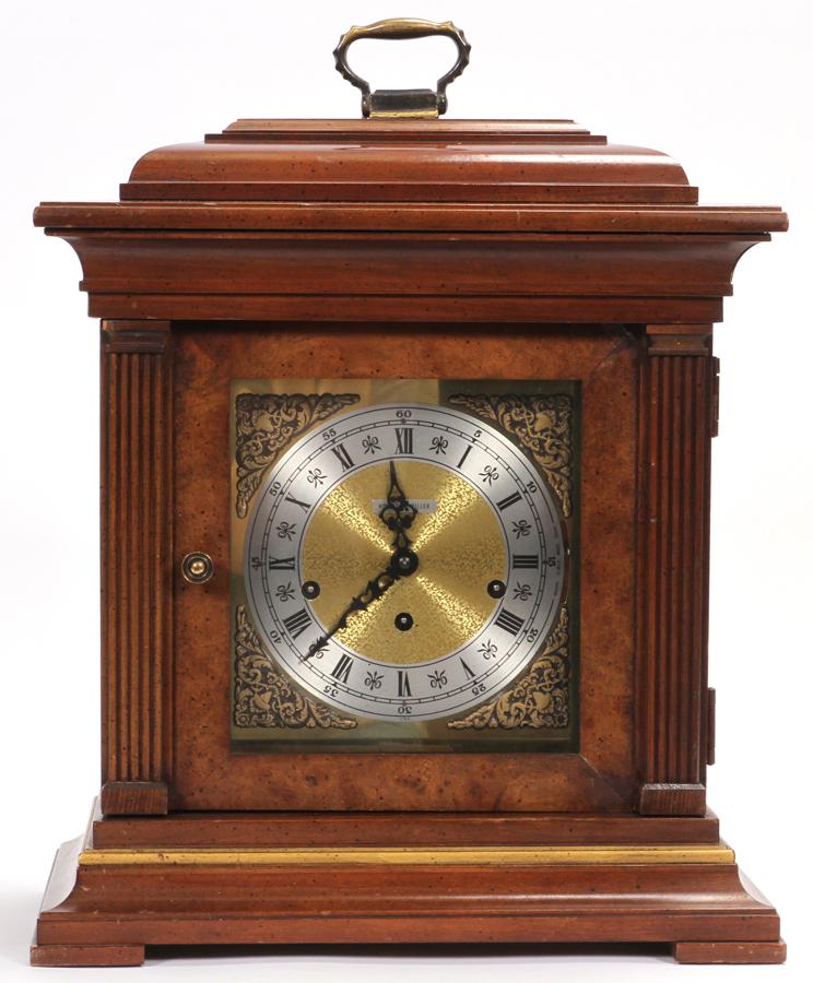 HOWARD MILLER, MAHOGANY AND BRASS MANTEL CLOCK (1 of 5)
