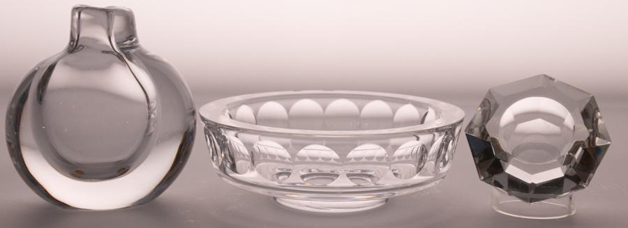 ORREFORS AND KOSTA CRYSTAL BOWLS & VASE, 3 PCS (1 of 8)