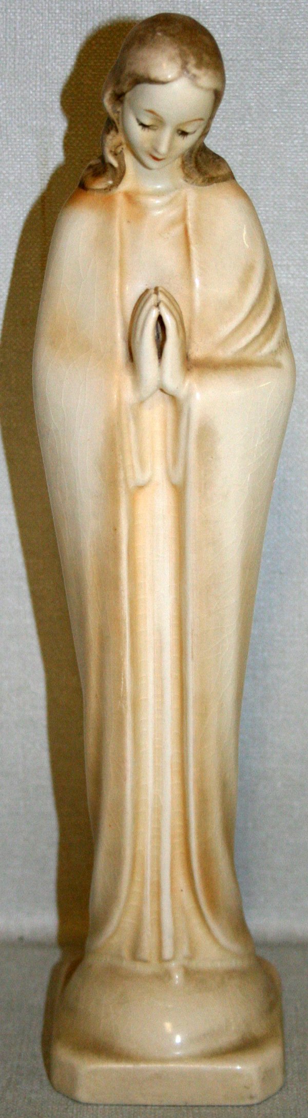 HUMMEL PORCELAIN FIGURINE, MADONNA #46/0, H 10": HUMMEL PORCELAIN FIGURINE, MADONNA, #46/0, H 10":stylized bee c1970;