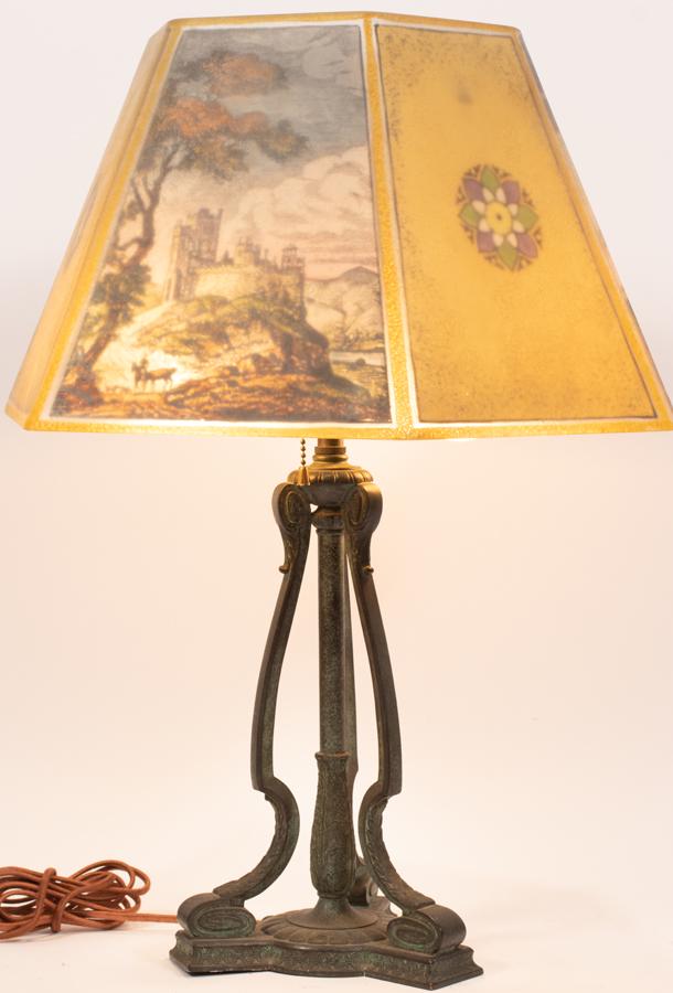 PAIRPOINT HEXAGONAL REVERSE PAINTED TABLE LAMP (1 of 10)