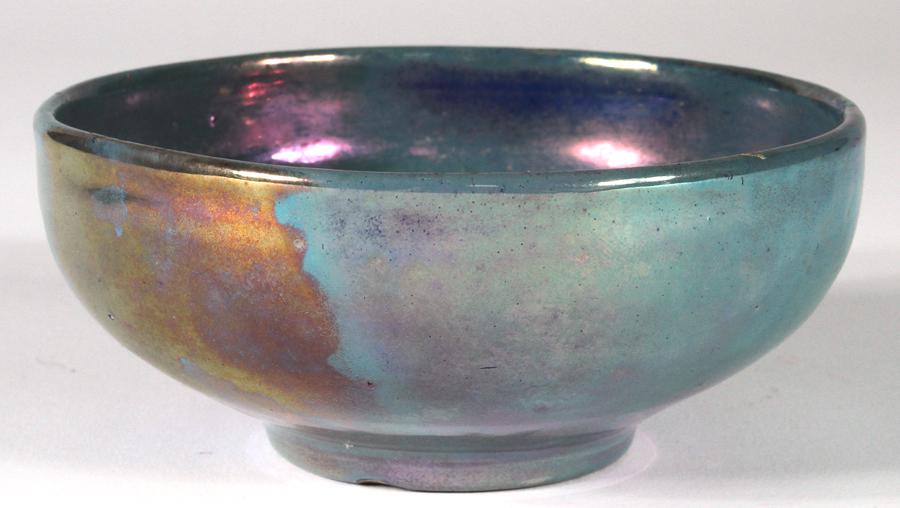 PEWABIC IRIDESCENT GLAZED POTTERY BOWL H 2.25" DIA 5": PEWABIC IRIDESCENT GLAZED POTTERY BOWL H 2.25" DIA 5" Iridescent grey with blue, gun metal iridescent highlights. Underglaze circular Pewabic stamp on underside.
