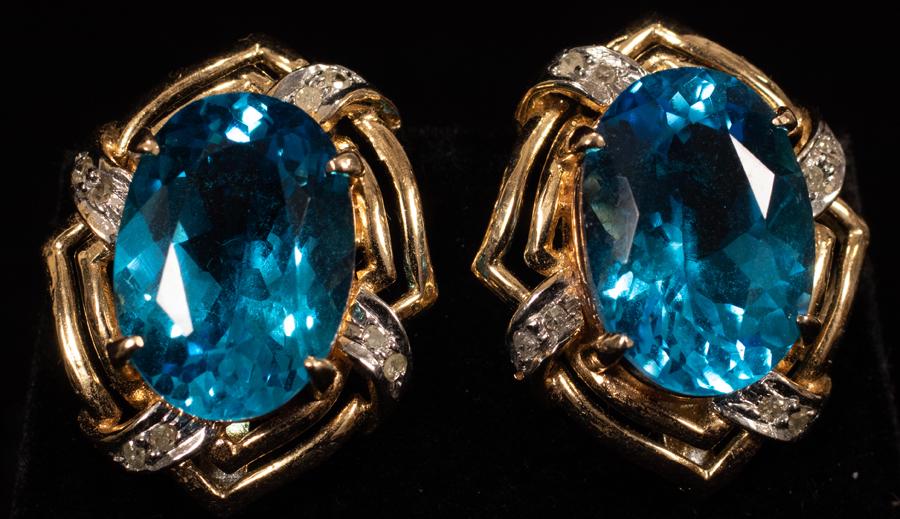 BLUE TOPAZ EARRINGS, 14KT YELLOW GOLD (1 of 2)