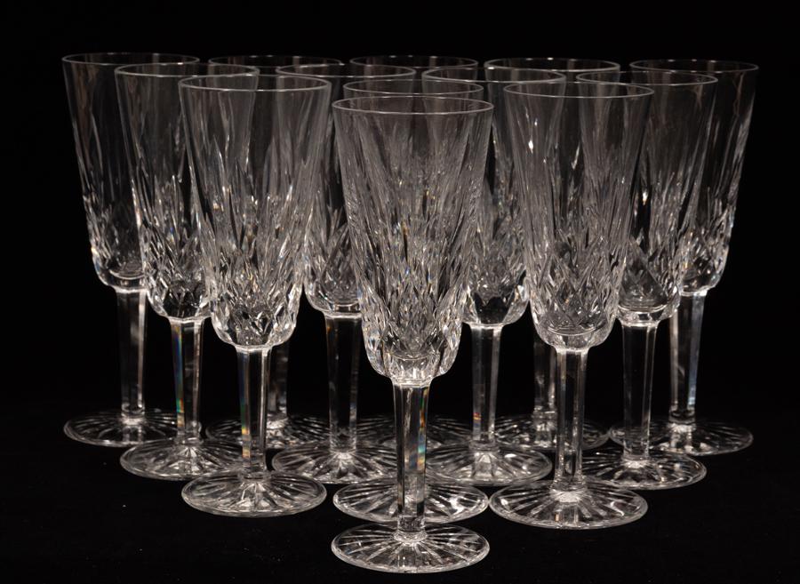 WATERFORD 'LISMORE' CRYSTAL FLUTED CHAMPAGNES, 13 PCS, (1 of 4)