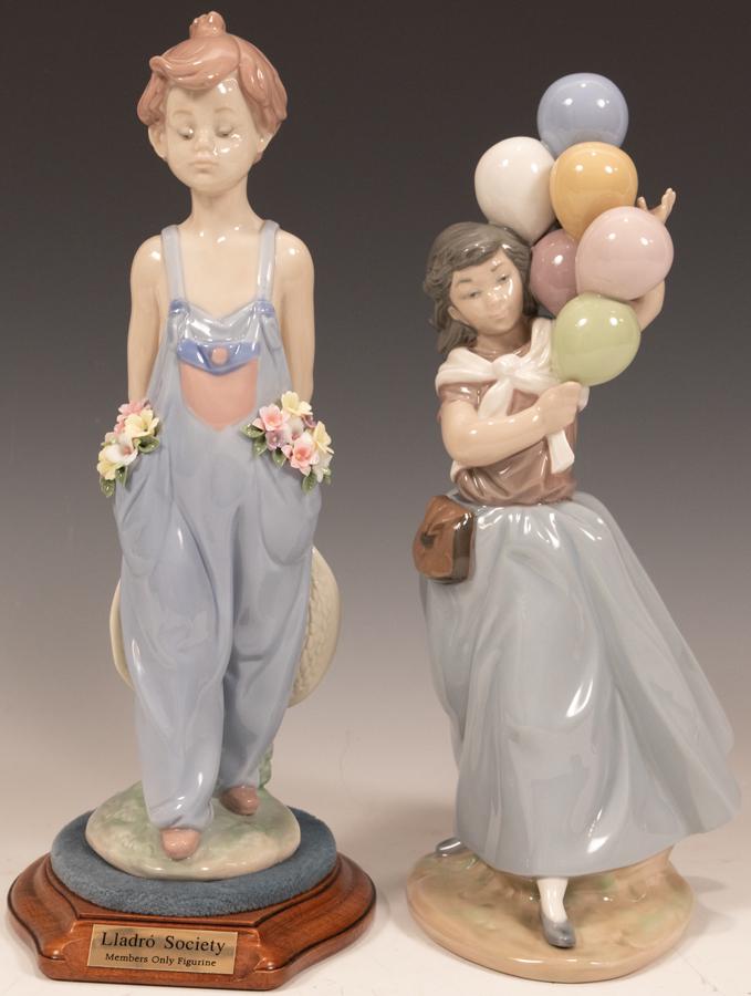 LLADRO "POCKET FULL OF WISHES" & "BALLOON SELLER" H 9" (1 of 9)