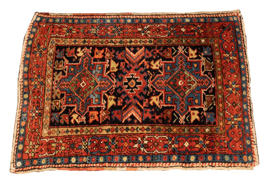 ANTIQUE PERSIAN HERIZ HANDWOVEN WOOL RUG, W 3' 5", L 4' (1 of 2)