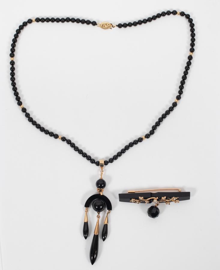 VINTAGE ONYX NECKLACE + PEARL & ONYX BROOCH, 2 PCS, L (1 of 7)