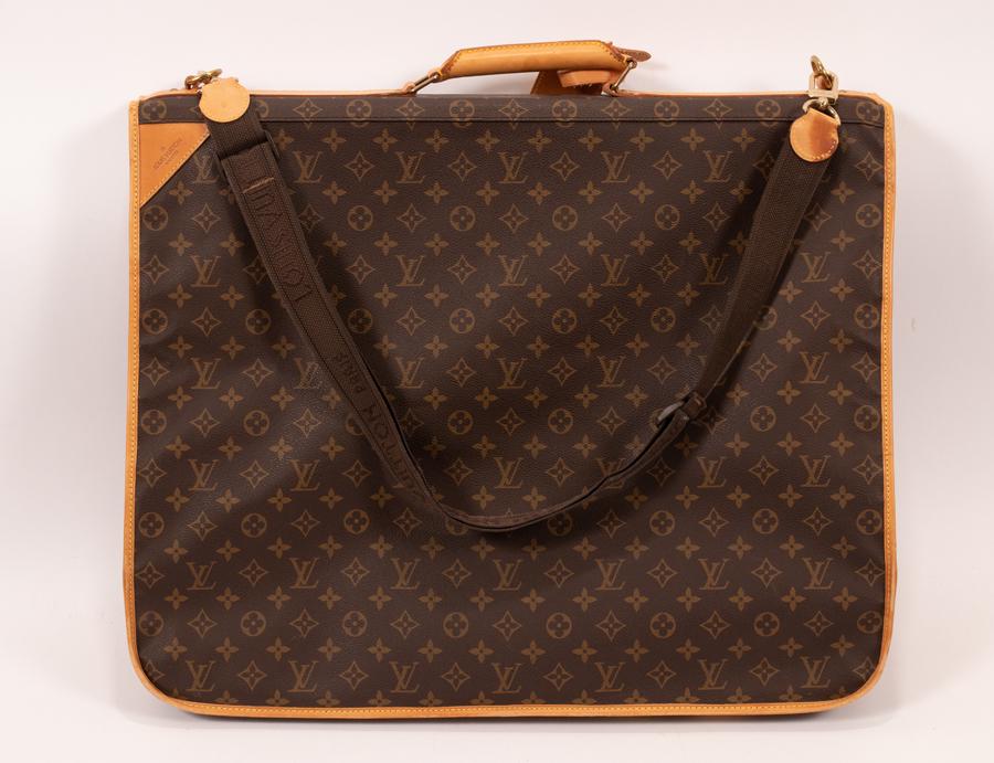 LOUIS VUITTON GARMENT BAG H 19" W 22" (1 of 8)