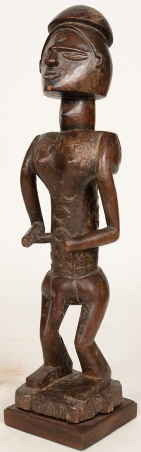 PENDE, CONGO,  AFRICAN CARVED WOOD MALE SCULPTURE H 19" (1 of 2)