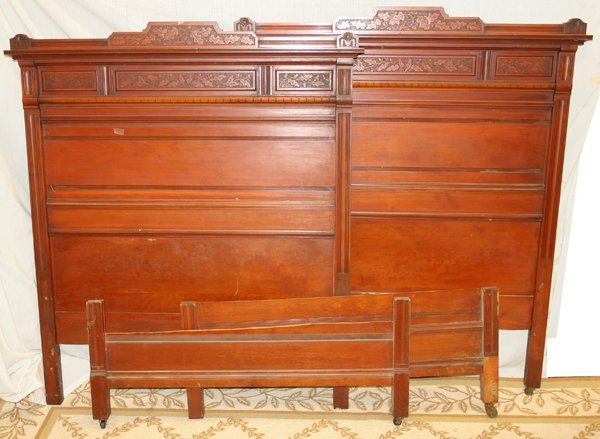 EASTLAKE BED, LATE 19TH C., H 58", W 49"