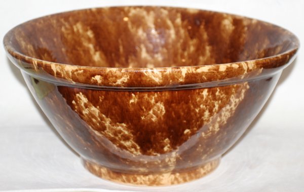ROCKINGHAM POTTERY MIXING BOWL 19TH C, H 6 3/4": ROCKINGHAM POTTERY MIXING BOWL, 19TH CENTURY, H 6 3/4", DIA 14": From the Estate of Walter and Bluma Muller of Birmingham, Michigan.