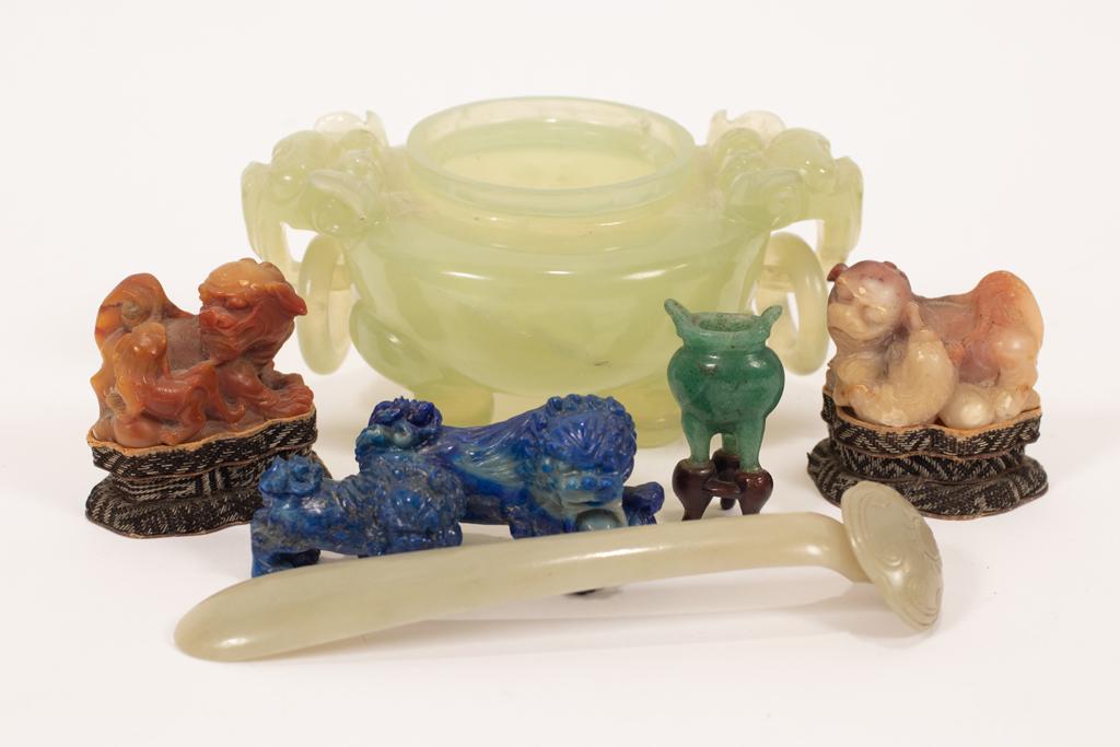 CHINESE HARD STONE FIGURINES, CENSOR & JADE RUYI, 6: CHINESE HARD STONE FIGURINES, CENSOR & JADE RUYI, 6 PCS, W 1"-05.5" A collection of carved Chinese stones promoting good fortune. This lot includes a pair of hard stone Foo Dogs, a lapis lazuli Foo Do