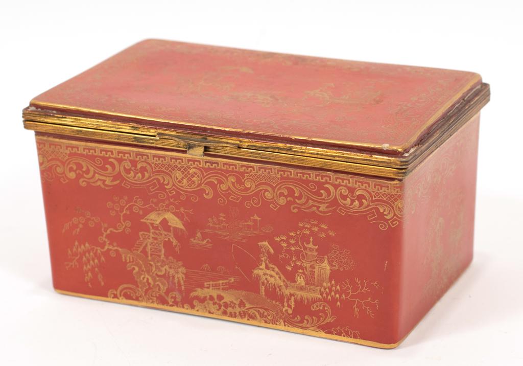 COPELAND LATE SPODE PORCELAIN HINGED BOX, C. 1900, H: COPELAND LATE SPODE PORCELAIN HINGED BOX, C. 1900, H 3", W 6"A Copeland late Spode porcelain hinged box, circa 1900. Offers an oriental design gilded over a rust field. Signature branding to the under