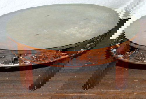 MAHOGANY COCKTAIL TABLE WITH GLASS TOP,: MAHOGANY COCKTAIL TABLE WITH GLASS TOP, DIA APPROX 36":Size is approximate.