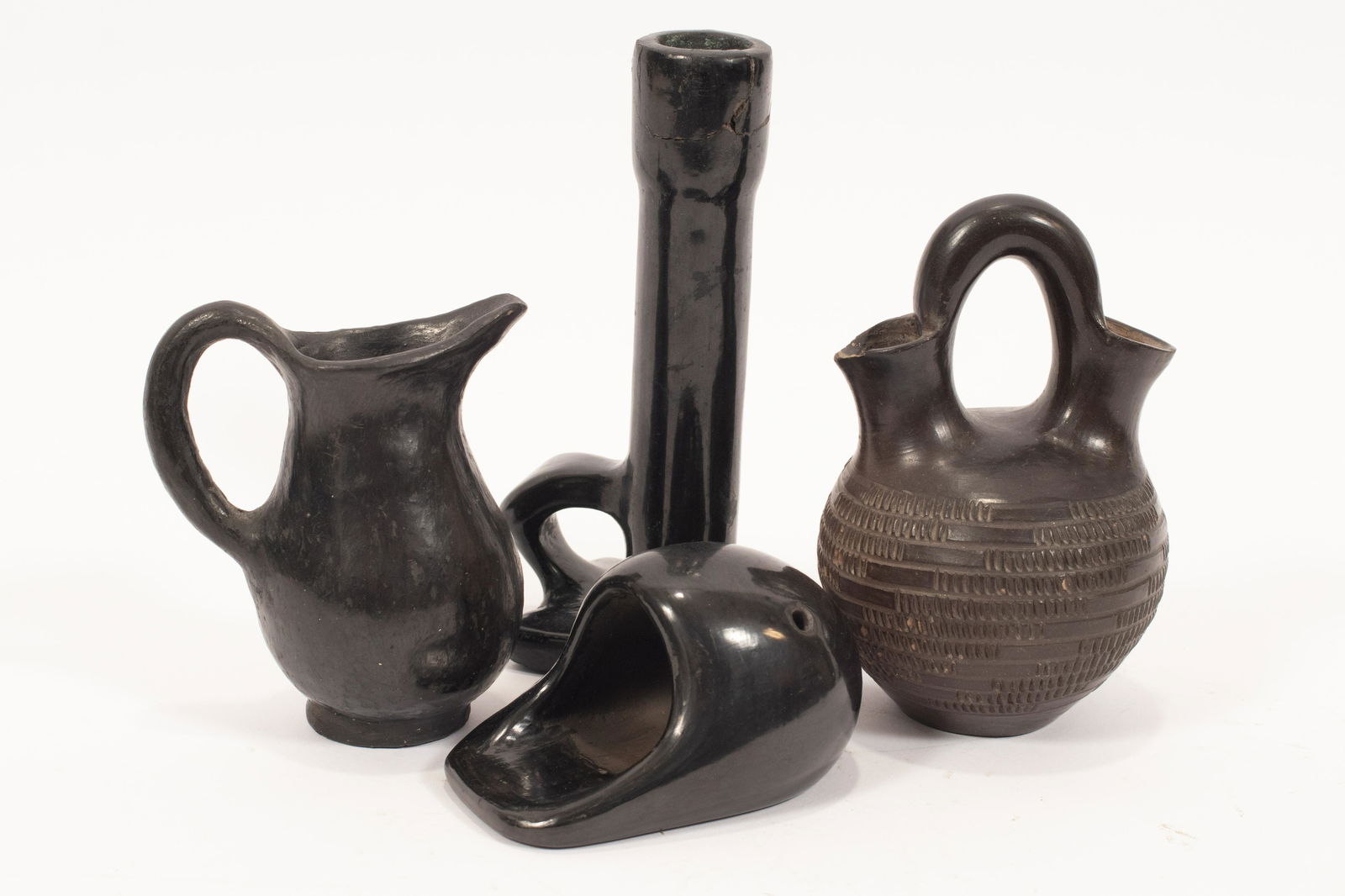 NATIVE AMERICAN POTTERY GROUPING, 4 PCS, H 2.25"-6.25" (1 of 15)