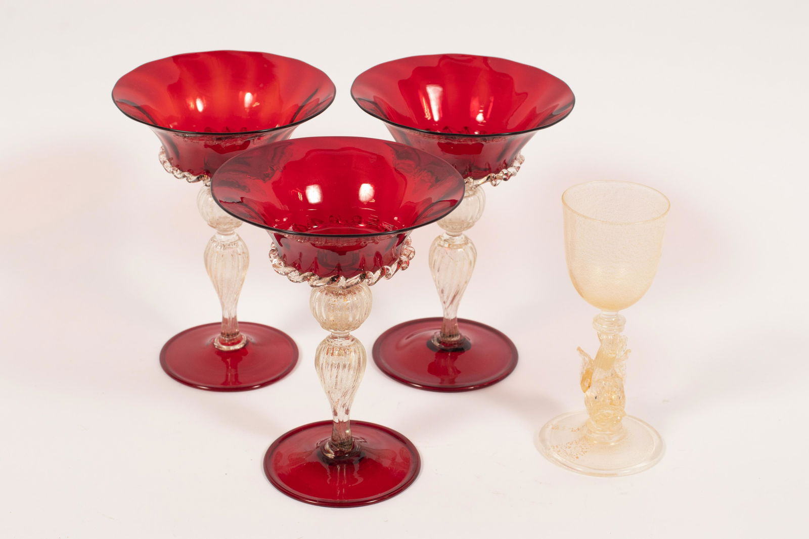 VENETIAN RUBY GLASS CHAMPAGNE GLASSES 3 PCS H 6" W 4.5" (1 of 5)