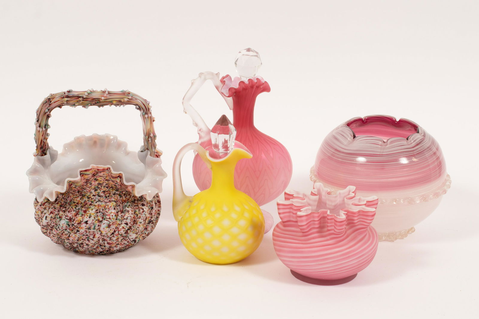AMERICAN GLASS BASKET, ROSEBOWLS. ETC. C 1880 5 PCS. (1 of 19)