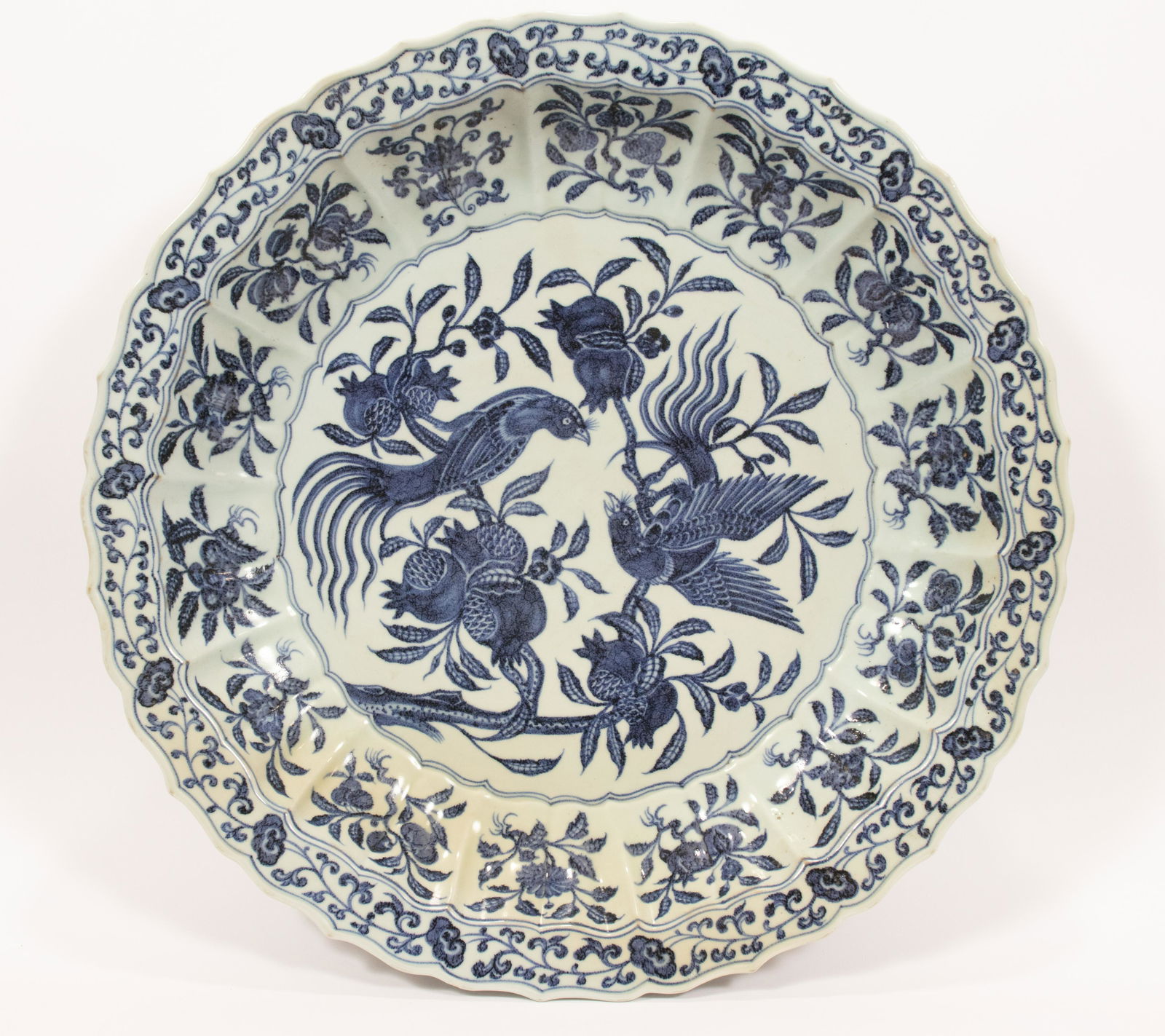 CHINESE MING-STYLE BLUE AND WHITE PORCELAIN CHARGER, (1 of 2)