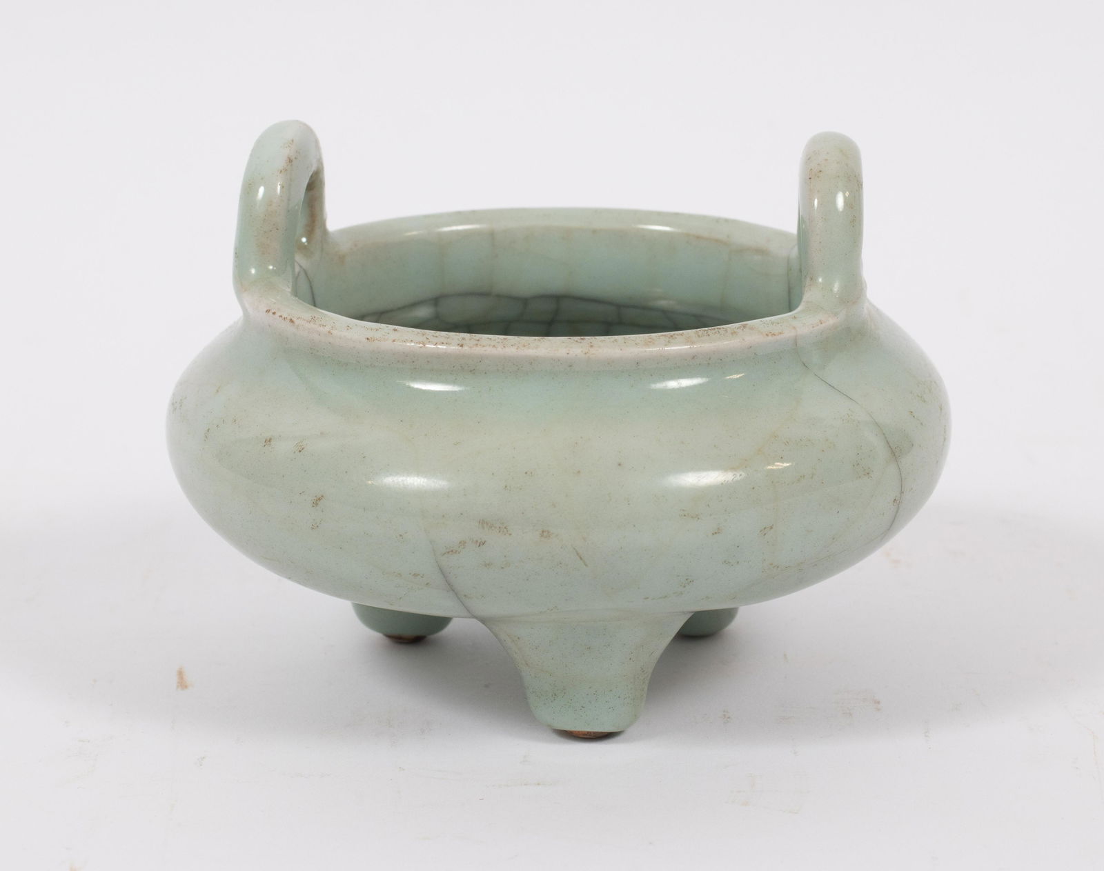 CHINESE GE-WARE CELADON CENSER, H 3.75", DIA 5.25" (1 of 4)