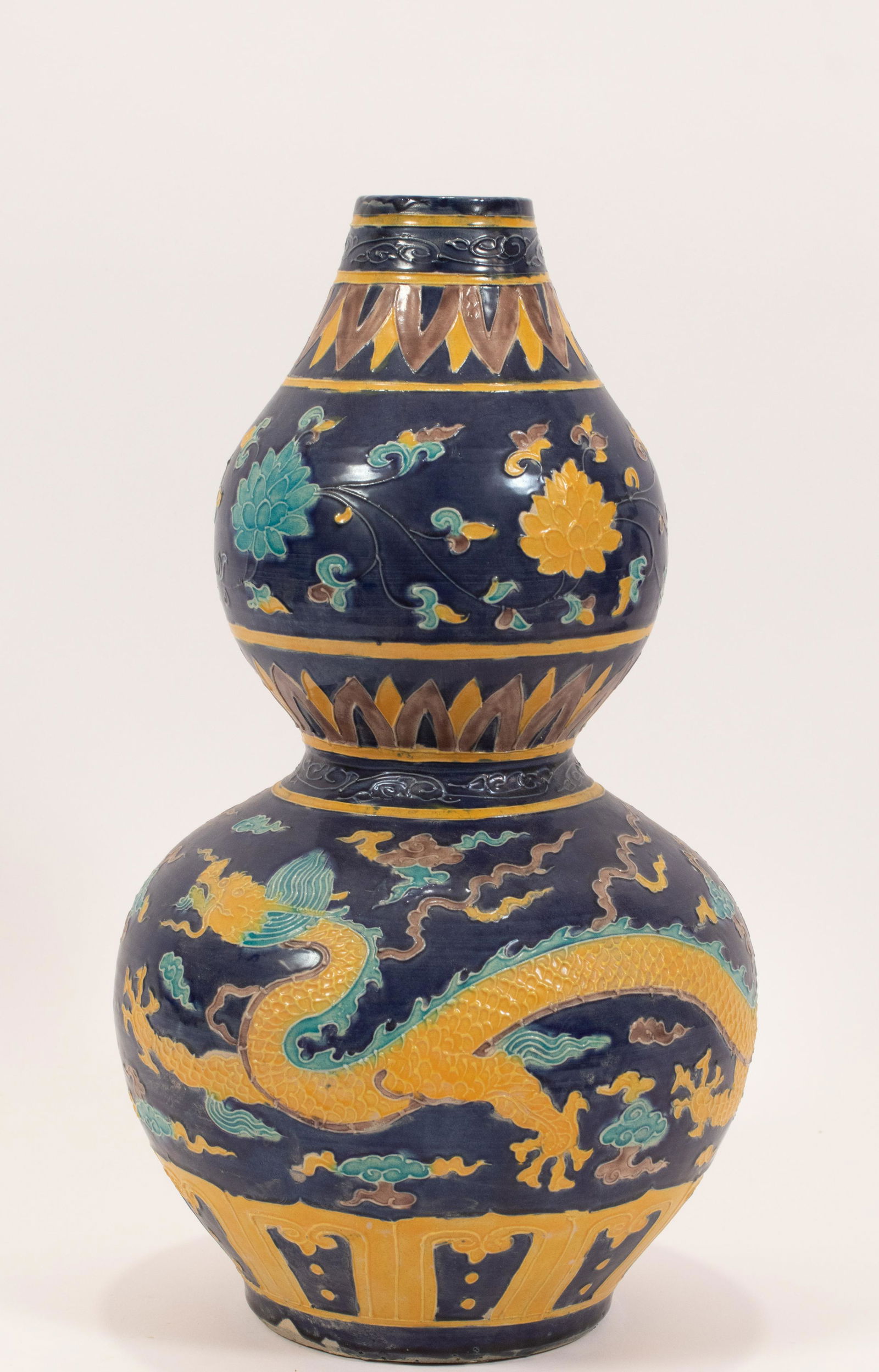 CHINESE FAHUA GOURD-FORM VASE, H 14.5", DIA 8" (1 of 6)