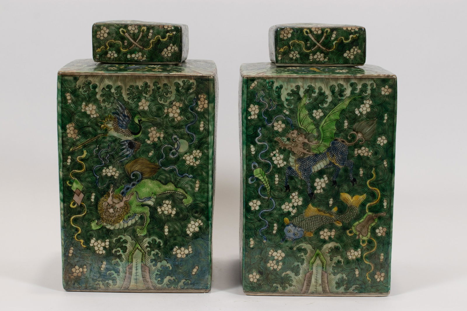 CHINESE FAMILLE VERTE PORCELAIN COVERED JARS, PAIR, H (1 of 5)