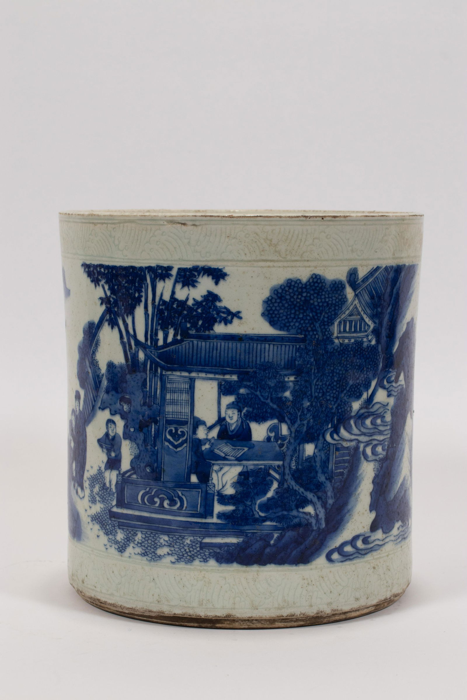 CHINESE BLUE AND WHITE PORCELAIN BRUSH POT, 19TH.C. H (1 of 5)