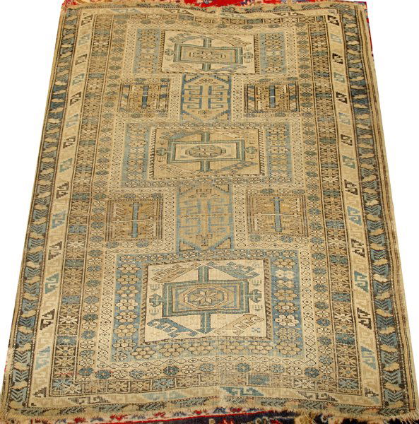 RUSSIAN ANTIQUE RUG, C. 1900, 4' 2" X 3' 6": RUSSIAN ANTIQUE RUG, C. 1900, 4' 2" X 3' 6":