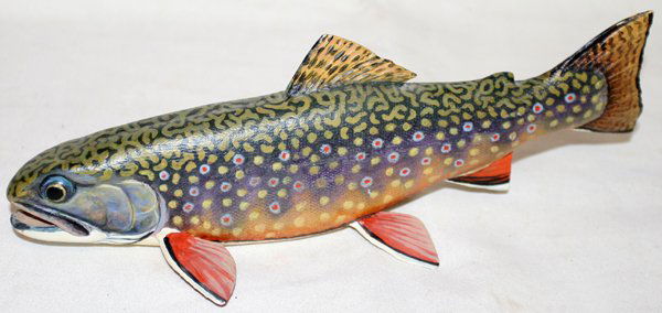JIM FOOTE, CARVED WOOD SPECKLED TROUT, H 4",: JIM FOOTE, CARVED WOOD SPECKLED TROUT, H 4", L 11":Signed. Hand decorated. From the Collection of Alfred S. Warren.