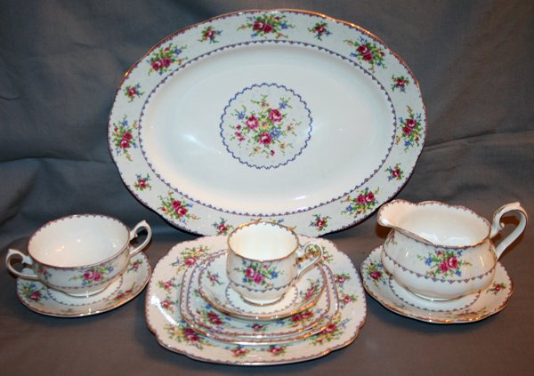 ROYAL ALBERT "PETIT POINT CHINA" DINNER SERVICE