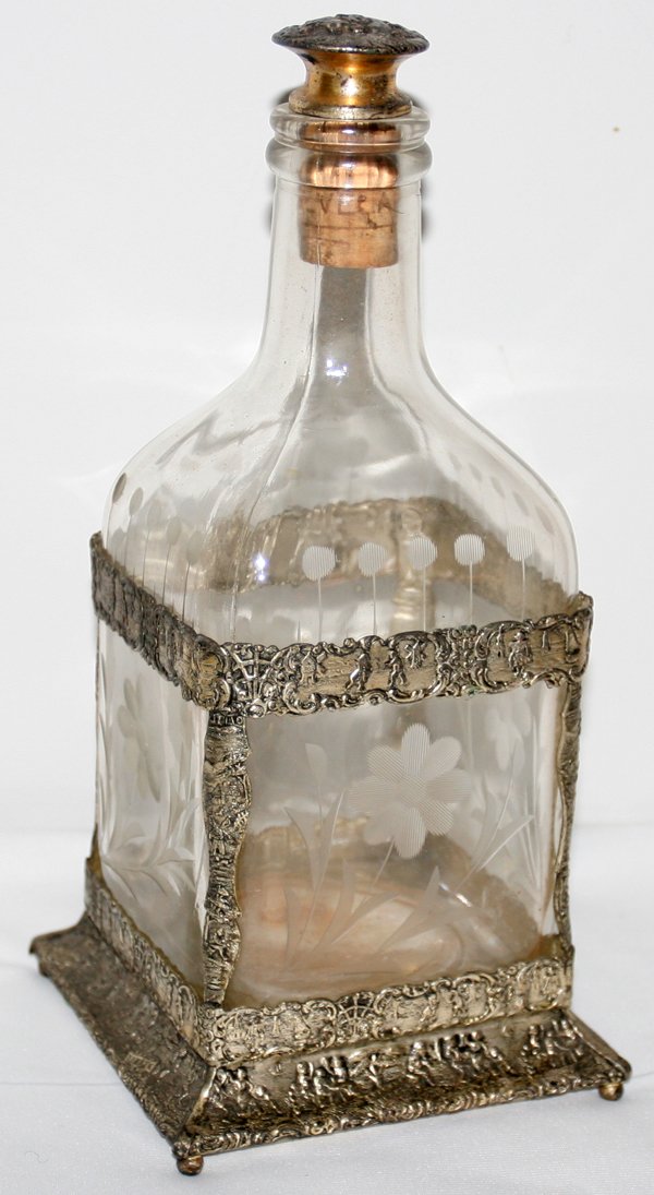 CONTINENTAL SILVER FRAME W/ETCHED GLASS BOTTLE
