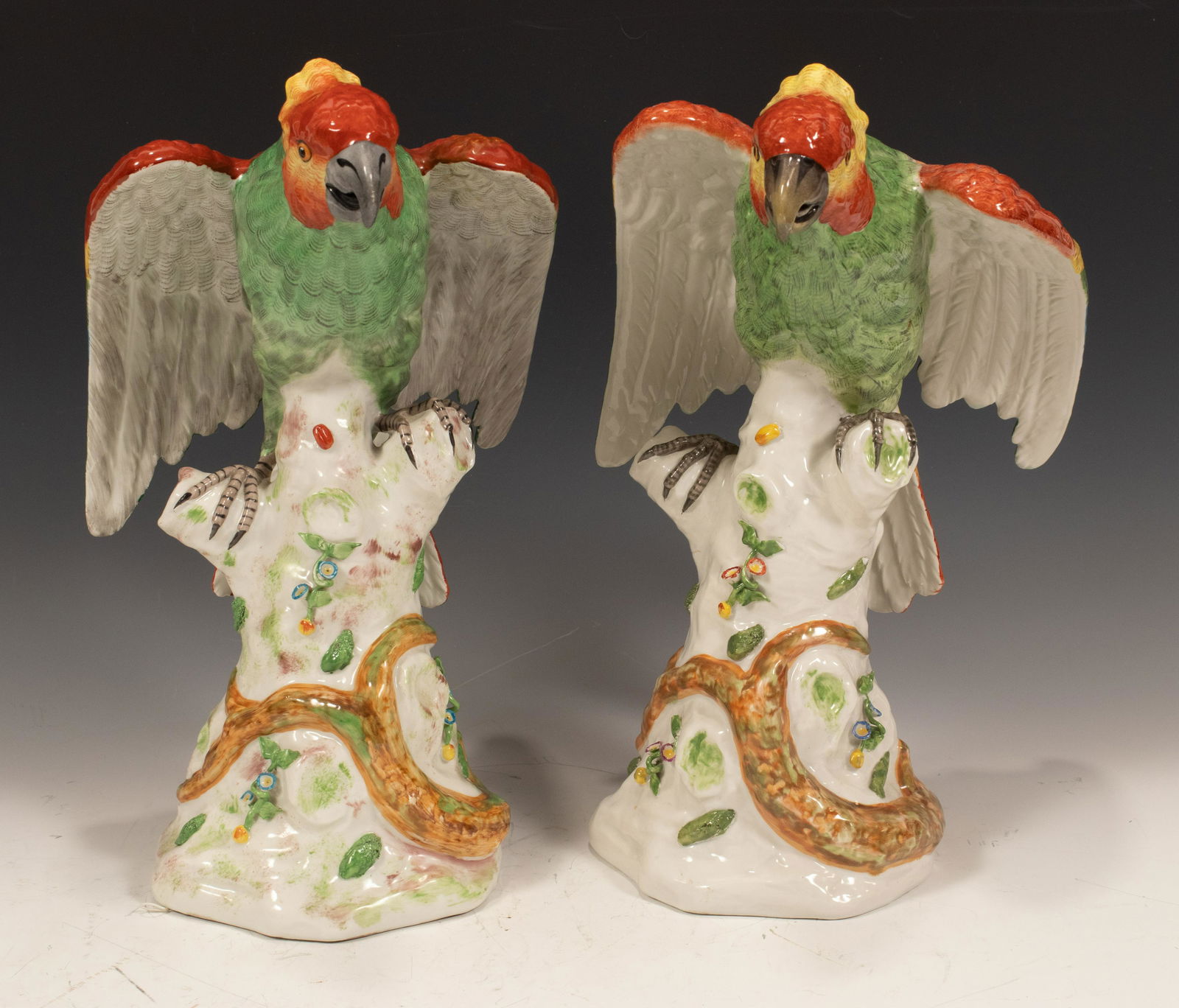 PORCELAIN OF PARIS MACAW PARROTS, PAIR H 15" (1 of 9)