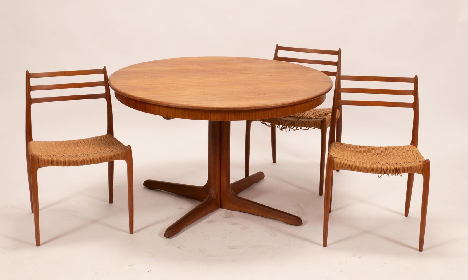 DANISH STYLE TABLE & 3 CHAIRS, H 30", DIA 48" (1 of 7)