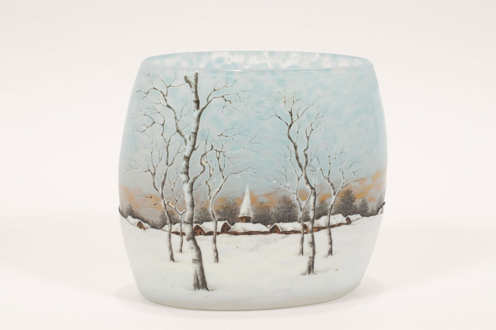 DAUM (CO.) (FRENCH, ESTABLISHED 1878) CAMEO GLASS VASE, (1 of 5)