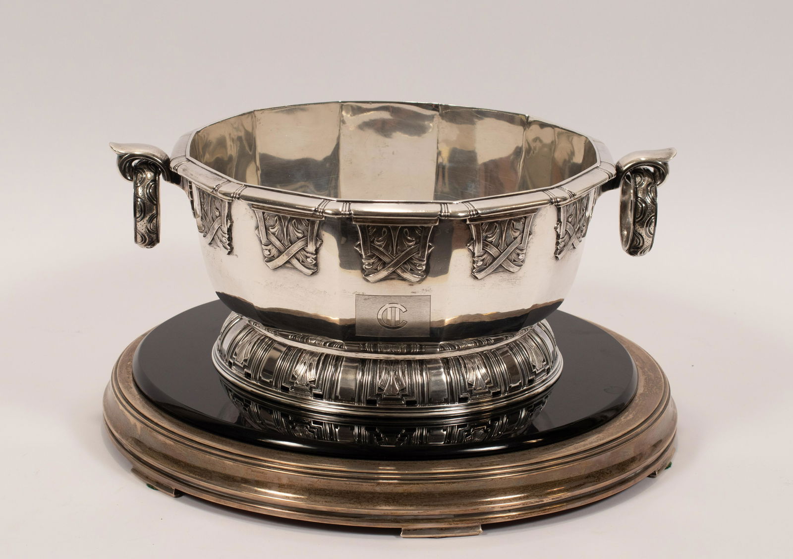 GOLDSMITHS & SILVERSMITH (ENGLISH) STERLING SILVER (1 of 8)