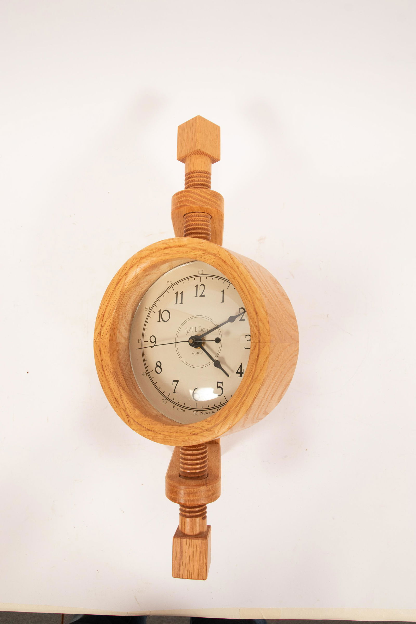 WOOD QUARTZ SHIP'S CLOCK, J & J BEALL, NEWARK OHIO H (1 of 4)