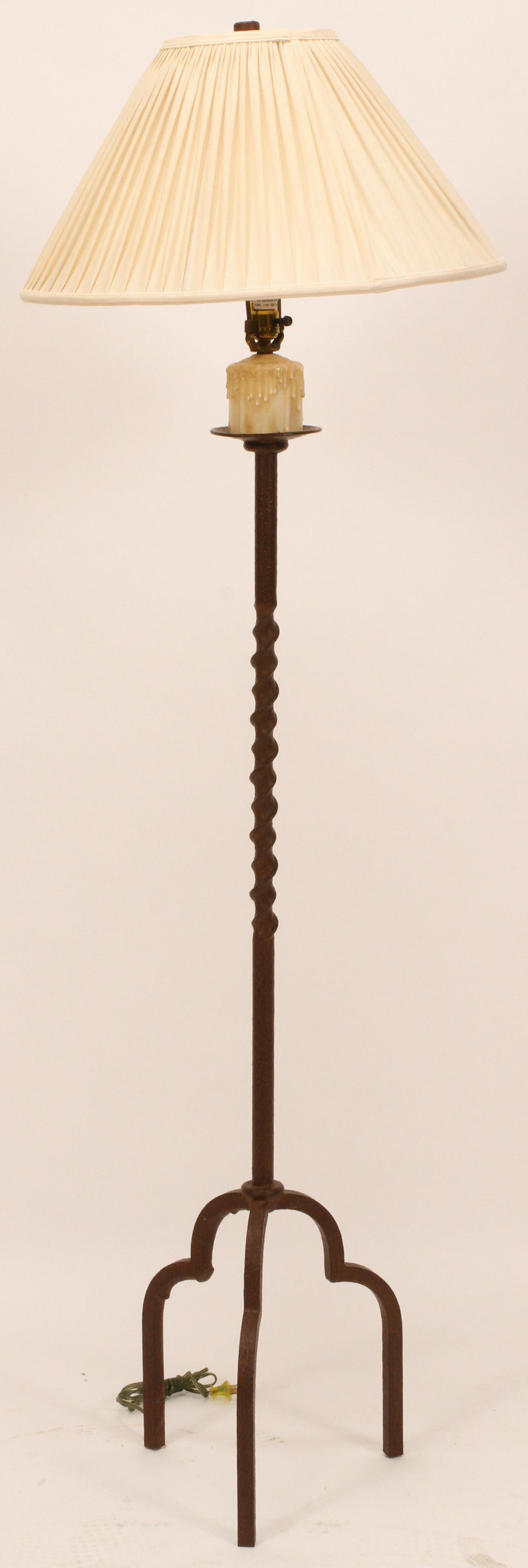 HAND WROUGHT IRON FLOOR LAMP H 5'10" SPIRAL SHAFT (1 of 2)