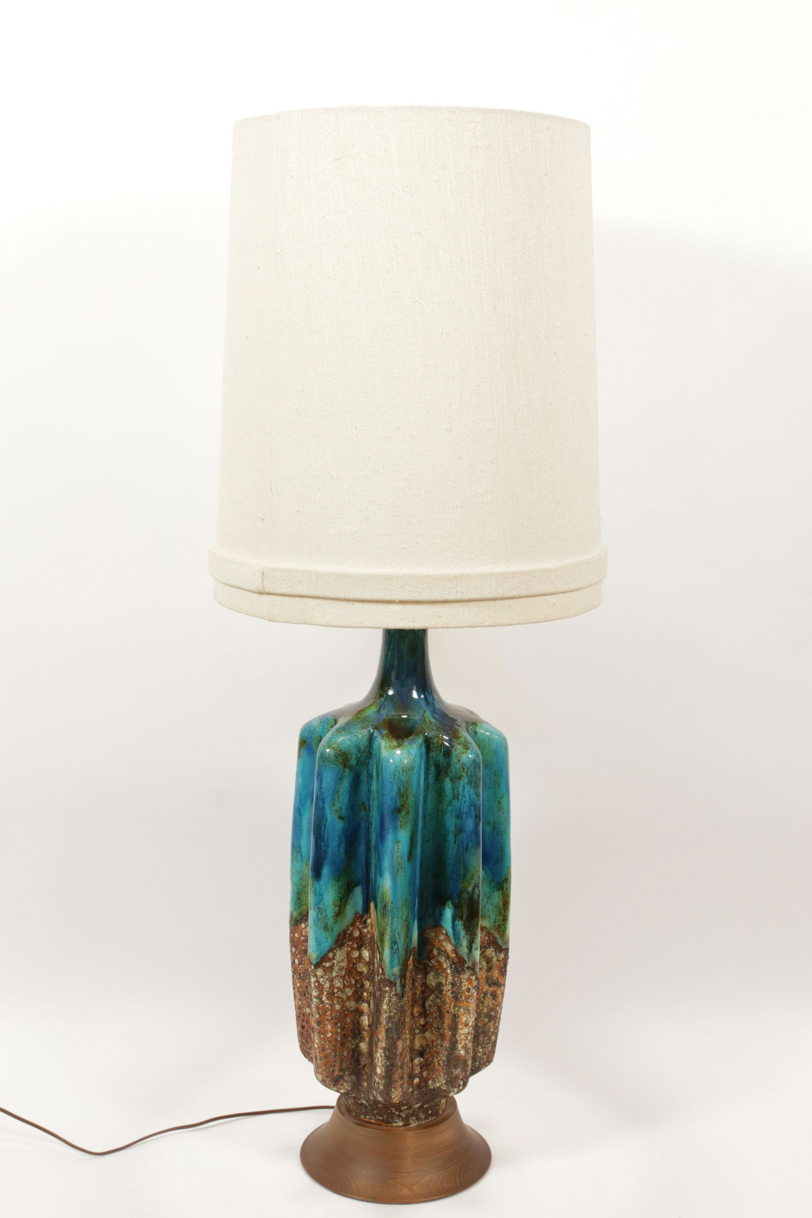 MODERN  LAMP H 3'2" D 11" (1 of 6)