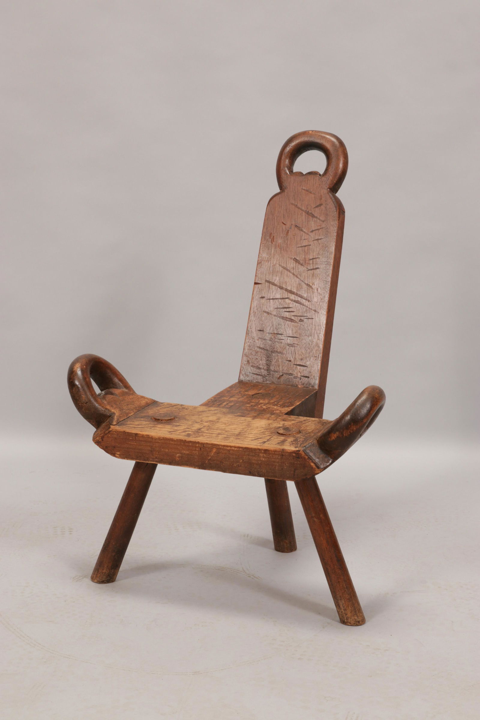 RUSTIC THREE LEGGED STOOL 19TH.C. H 26" W 18.5" D 18" (1 of 2)