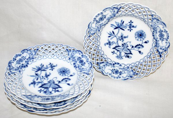 MEISSEN 'BLUE FLORAL' PORCELAIN LATTICE PLATES: MEISSEN 'BLUE FLORAL' PORCELAIN LATTICE PLATES (5), DIA 6":Open lattice borders. From the Estate of Arnold Hoffman, Grosse Pointe.