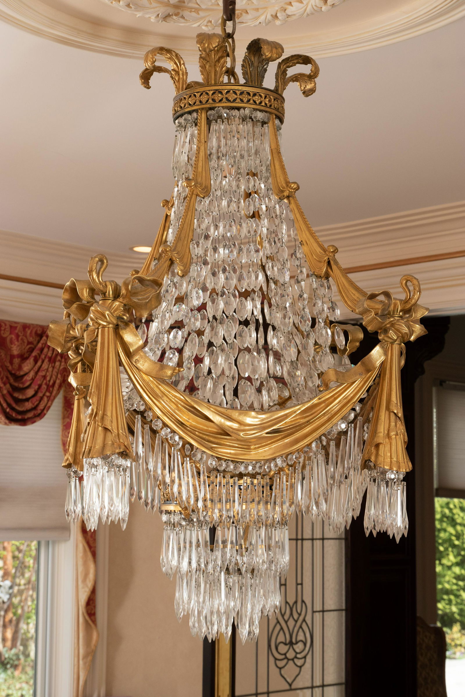 FRENCH SECOND EMPIRE STYLE CHANDELIER (1 of 5)
